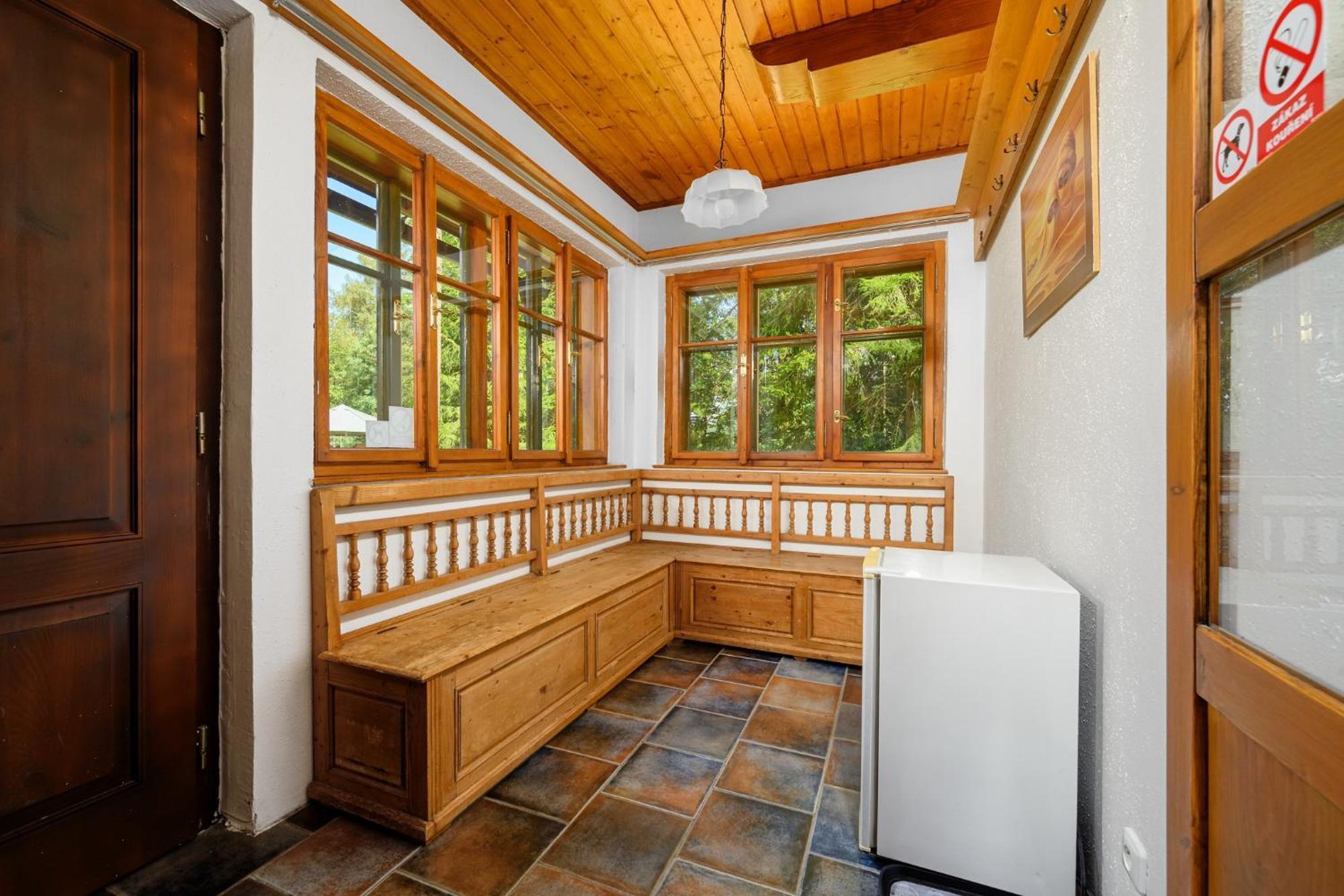 Roubenka Na Vyhlidce Villa