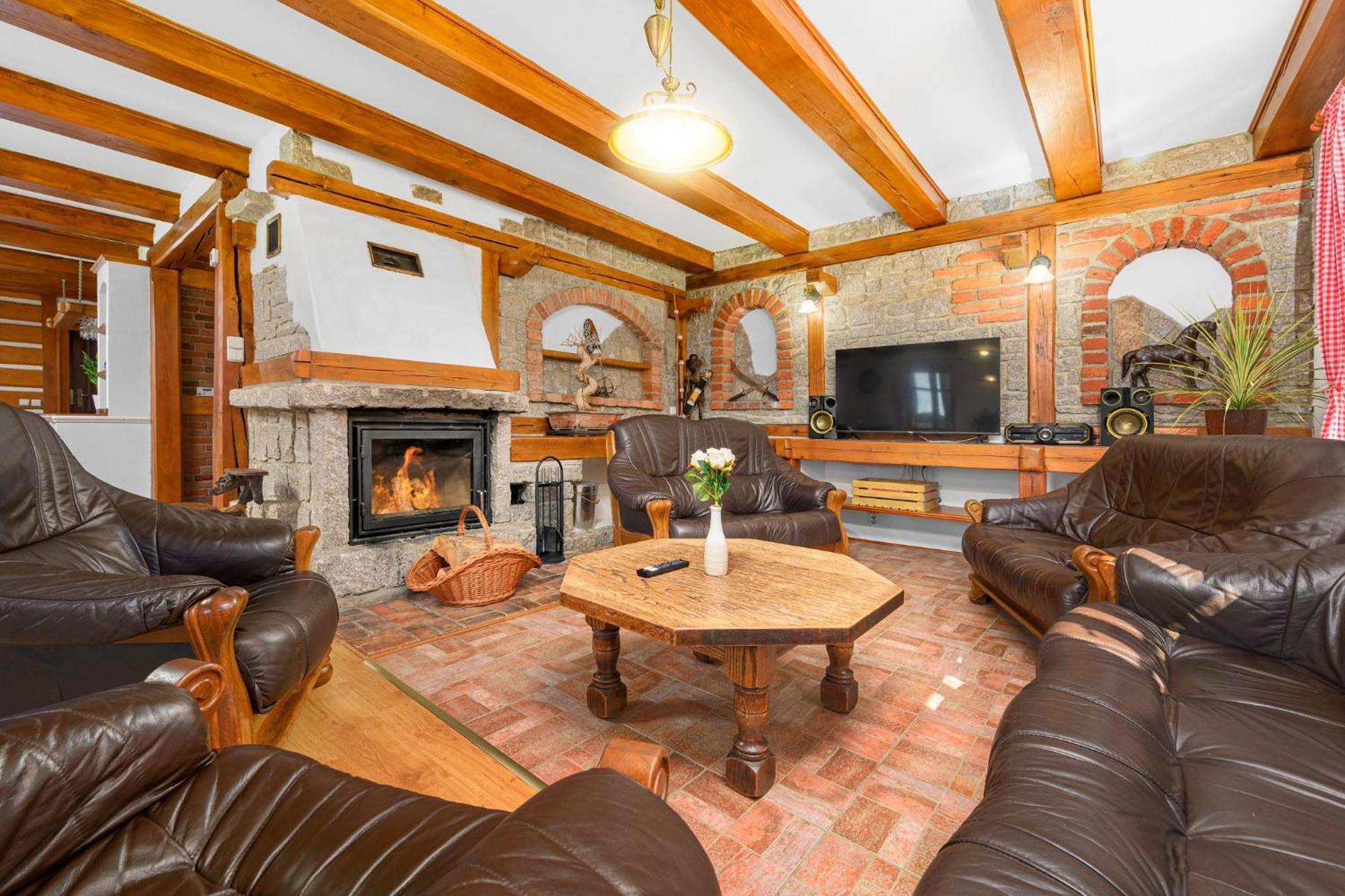 Roubenka Na Vyhlidce Villa *
